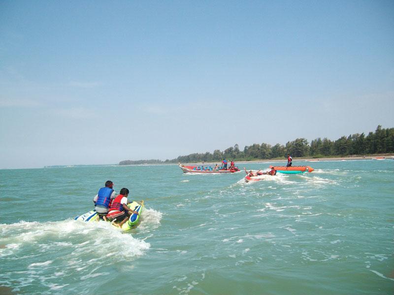 White House Beach Resort Nagaon  Buitenkant foto